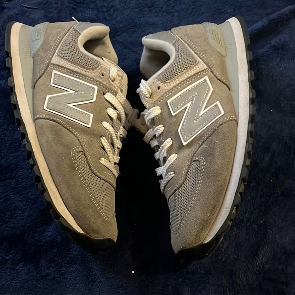New Balance Gray Sneakers Suede Mesh Athletic